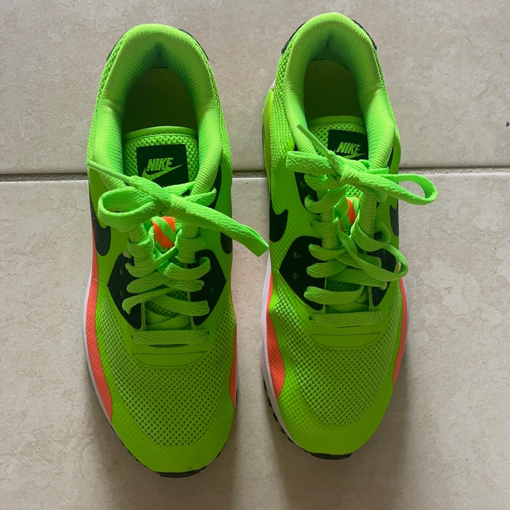 Nike air max bright green